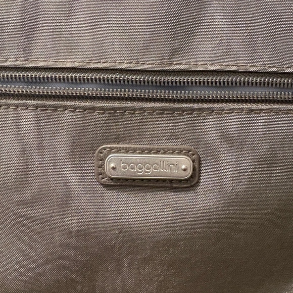 baggallini gray nylon shoulder tote bag - Picture 2 of 12